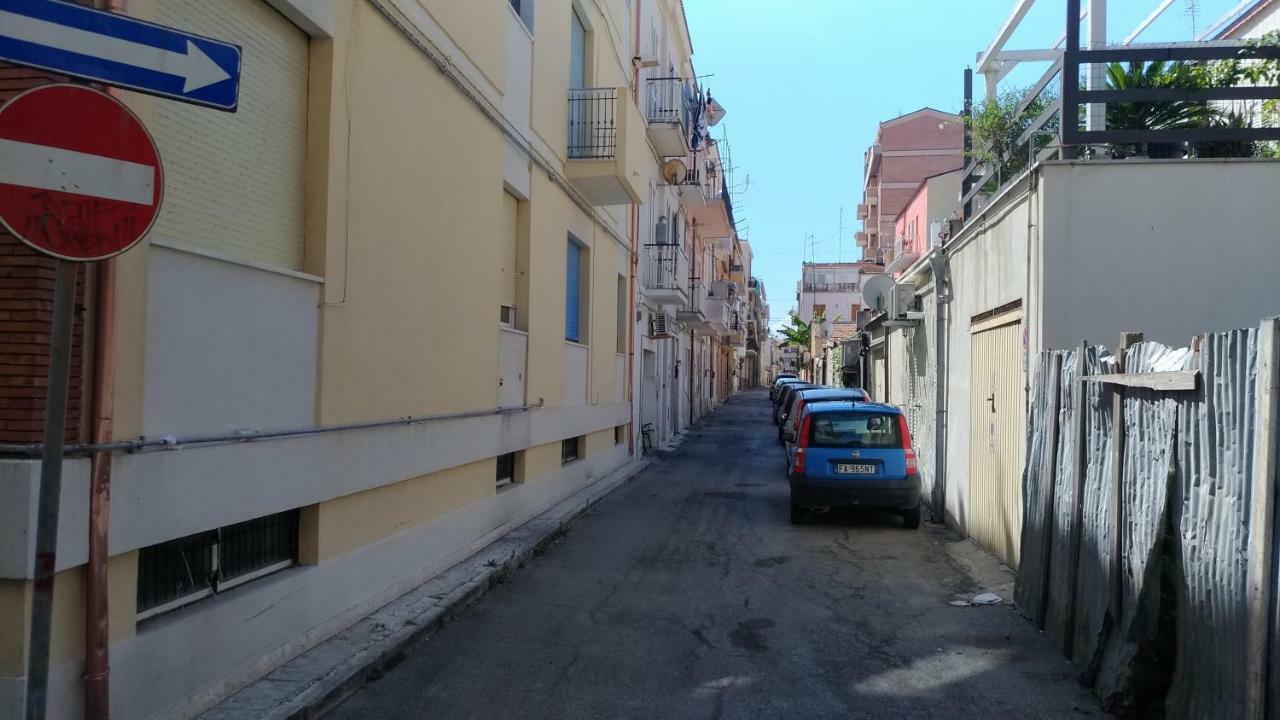 Casa Chiara Imbarco Isole Tremiti Villa Termoli Exteriör bild